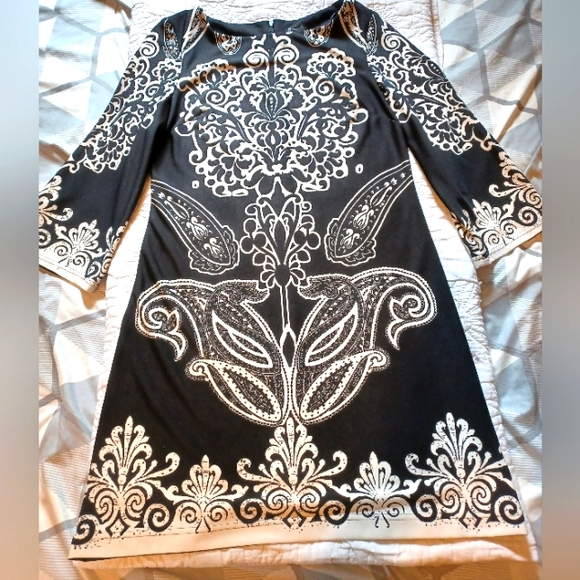 New Direction Dress - Picture 1 of 2